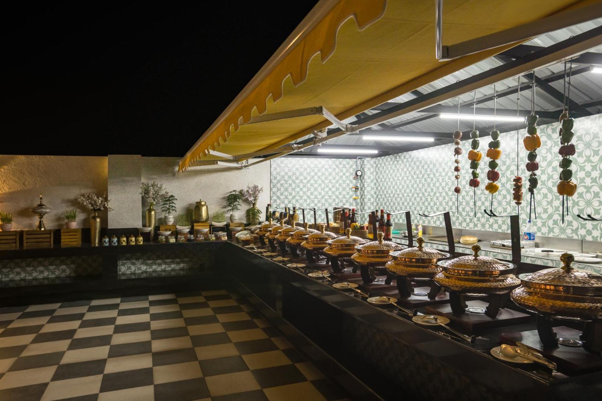 Hotel Golden Tulip Jalandhar Exterior foto