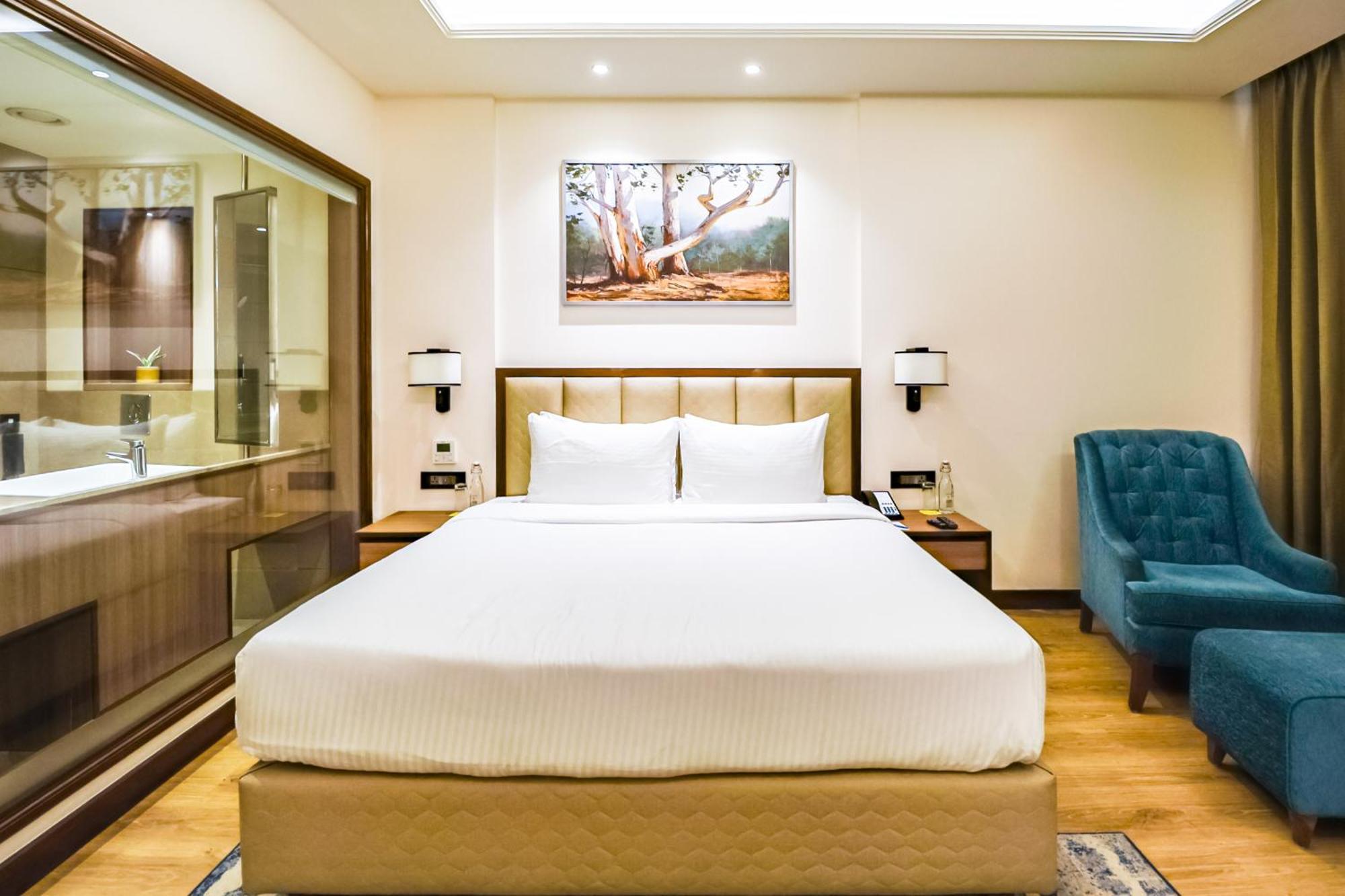 Hotel Golden Tulip Jalandhar Exterior foto